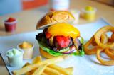 Black & Orange Builds Flavor From the Inside Out; DC�s Rogue Burger Joint Doesn't Play By The Rules